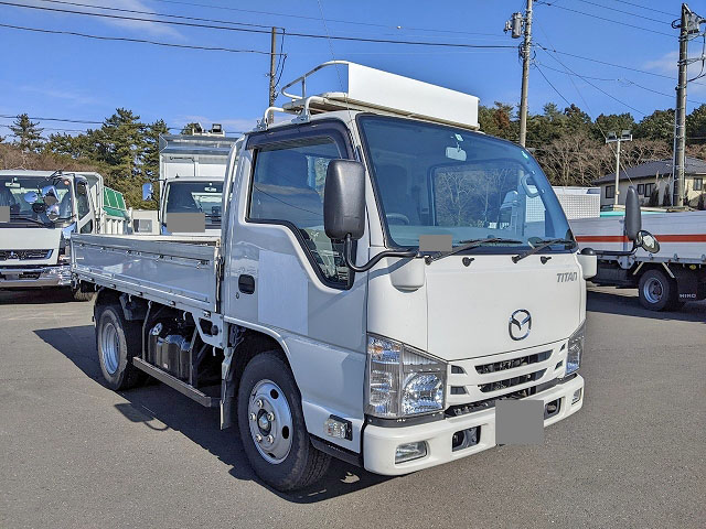 MAZDA Titan Flat Body TRG-LKR85A 2015 197,000km