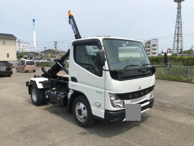 MITSUBISHI FUSO Canter Container Carrier Truck 2RG-FBAV0 2022 500km
