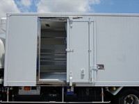 ISUZU Forward Refrigerator & Freezer Truck TKG-FRR90S2 2013 192,500km_22