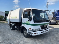 UD TRUCKS Condor Garbage Truck PB-MK35A 2006 366,000km_1