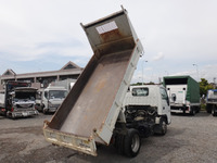 ISUZU Elf Dump KR-NKR81ED 2004 66,701km_2