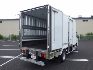 Canter Refrigerator & Freezer Truck_2