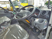 HINO Dutro Aluminum Van TKG-XZU710M 2016 73,802km_31