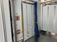 ISUZU Elf Refrigerator & Freezer Truck TPG-NPR85AN 2016 416,933km_14