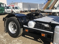 UD TRUCKS Quon Trailer Head QKG-GK6XAB 2014 374,000km_10