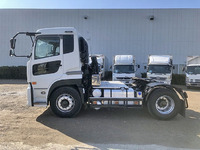 UD TRUCKS Quon Trailer Head QKG-GK6XAB 2014 374,000km_2