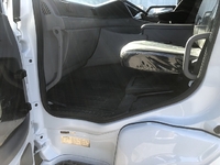 UD TRUCKS Quon Trailer Head QKG-GK6XAB 2014 374,000km_31