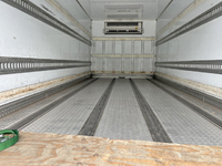 UD TRUCKS Condor Refrigerator & Freezer Truck TKG-MK38L 2014 255,303km_10