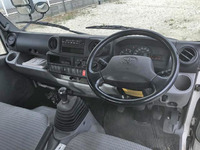 TOYOTA Toyoace Flat Body TKG-XZU650 2013 68,143km_19