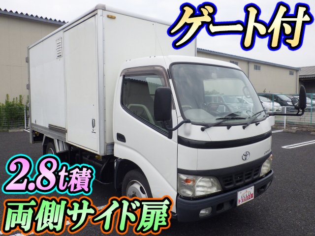 TOYOTA Dyna Panel Van PB-XZU331 2004 170,961km