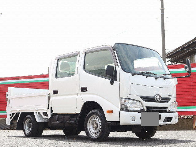 TOYOTA Dyna Double Cab LDF-KDY231 2016 30,825km