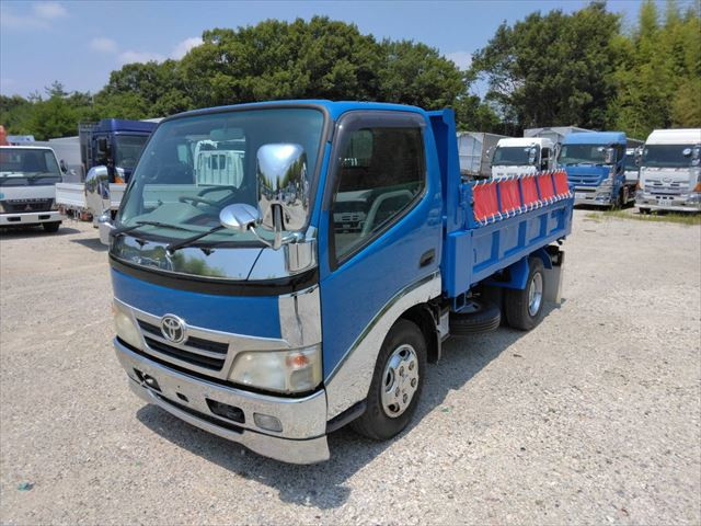 TOYOTA Dyna Dump BDG-XZU314D 2008 121,000km