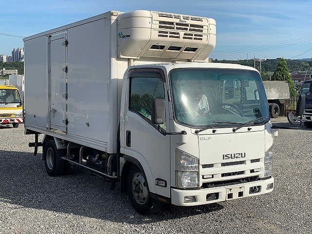 ISUZU Elf Refrigerator & Freezer Truck TKG-NMR85AN 2013 498,000km