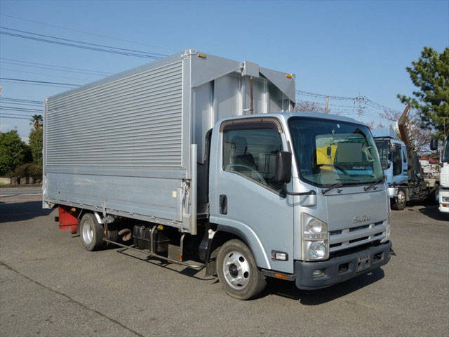 ISUZU Elf Aluminum Wing BKG-NPR85AR 2011 46,500km