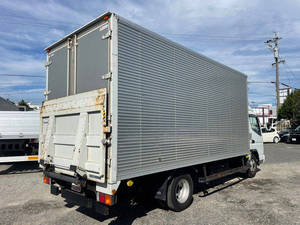 Canter Aluminum Van_2