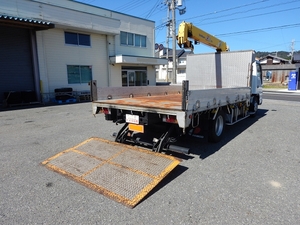 Elf Truck (With 4 Steps Of Cranes)_2