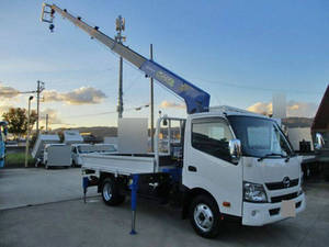 HINO Dutro Truck (With 6 Steps Of Cranes) TKG-XZU710M 2014 7,000km_1