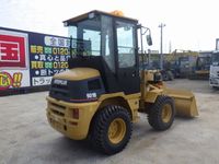 CAT  Wheel Loader 901B 2006 711h_2