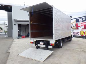 Canter Aluminum Van_2