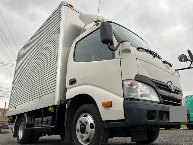 TOYOTA Toyoace Aluminum Van TKG-XZC605 2015 108,000km