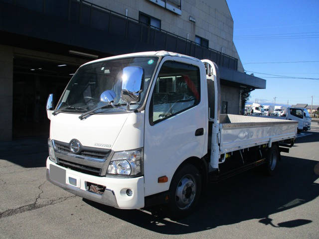 HINO Dutro Flat Body TKG-XZU712M 2018 31,000km_1
