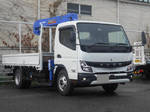 Canter Truck (With 4 Steps Of Cranes)