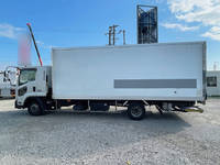 ISUZU Forward Refrigerator & Freezer Truck TKG-FRR90S2 2015 725,000km_5