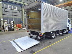 Canter Aluminum Van_2