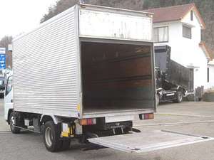 Canter Aluminum Van_2