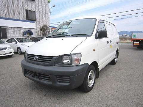 TOYOTA Liteace Refrigerator & Freezer Truck GK-KR42V 2004 31,782km