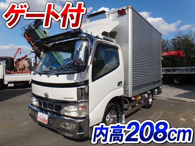 TOYOTA Dyna Aluminum Van PB-XZU306 2004 138,121km