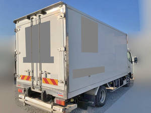 Dutro Refrigerator & Freezer Truck_2