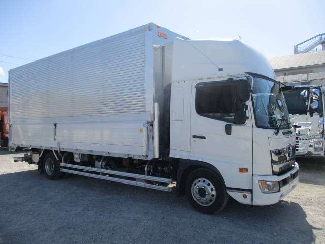 HINO Ranger Aluminum Wing 2PG-FD2ABG 2018 29,000km