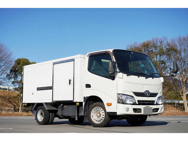 TOYOTA Dyna Refrigerator & Freezer Truck QDF-KDY231 2018 79,852km_1