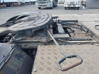 ISUZU Giga Trailer Head LKG-EXD52AD 2011 51,000km_9