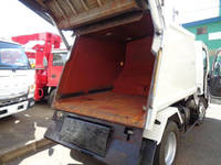 ISUZU Elf Garbage Truck BDG-NMR85N 2007 161,000km_5