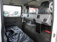 MITSUBISHI FUSO Canter Double Cab 2RG-FBA20 2022 97km_11