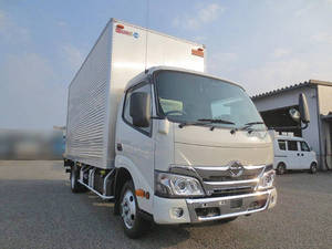Dutro Aluminum Van_1