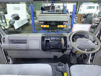 TOYOTA Dyna Double Cab BDG-XZU414 2007 54,000km_32