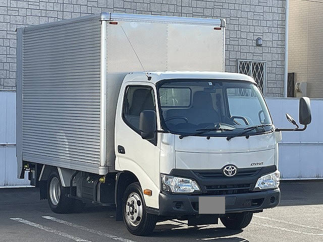 TOYOTA Dyna Aluminum Van TPG-XZC605 2018 162,000km_1