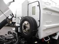ISUZU Elf Garbage Truck BKG-NMR85AN 2011 185,000km_21