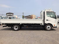 HINO Dutro Flat Body TDG-XZU712M 2017 63,550km_7