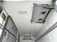 ISUZU Forward Refrigerator & Freezer Truck TKG-FRR90T2 2013 649,217km_10