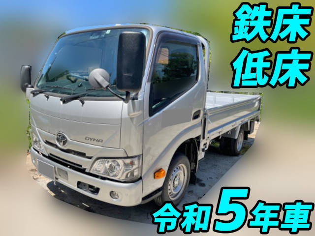 TOYOTA Dyna Flat Body 2DG-GDY231 2023 420km