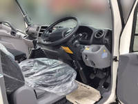 HINO Dutro Safety Loader 2RG-XZU722M 2022 1,592km_31