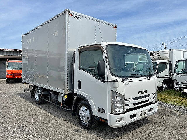 ISUZU Elf Aluminum Van TRG-NPR85AN 2015 325,000km