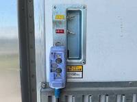 ISUZU Forward Refrigerator & Freezer Wing 2PG-FRR90S2 2021 132,000km_16