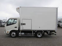 HINO Dutro Refrigerator & Freezer Truck TKG-XZC605M 2016 52,200km_5