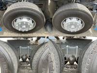 ISUZU Giga Trailer Head QDG-EXZ52AJ 2013 368,030km_19