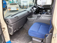ISUZU Giga Trailer Head QDG-EXZ52AJ 2013 368,030km_32